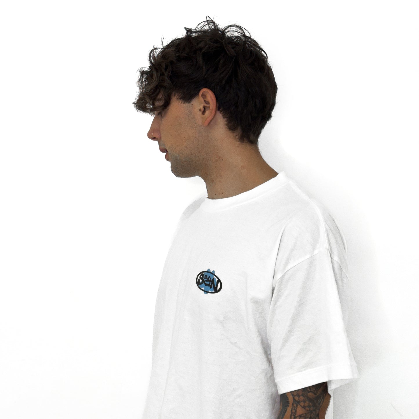 Cement Flower Tee White & Sky Blue