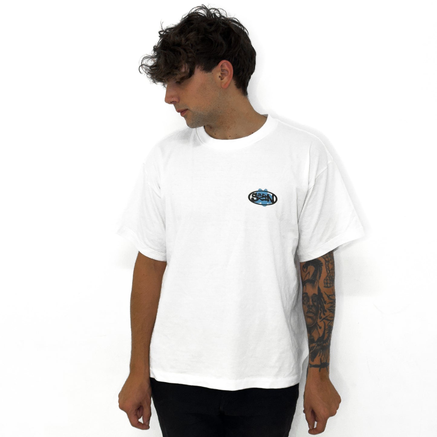 Cement Flower Tee White & Sky Blue